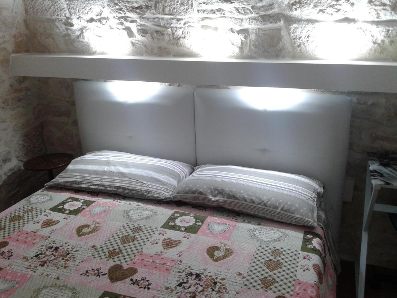 Lilla B&B มอลเฟตตา ภายนอก รูปภาพ